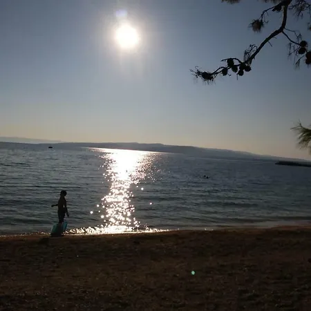 White Idyll, 3 Bedrooms, 3 Bathrooms, Terrace 公寓