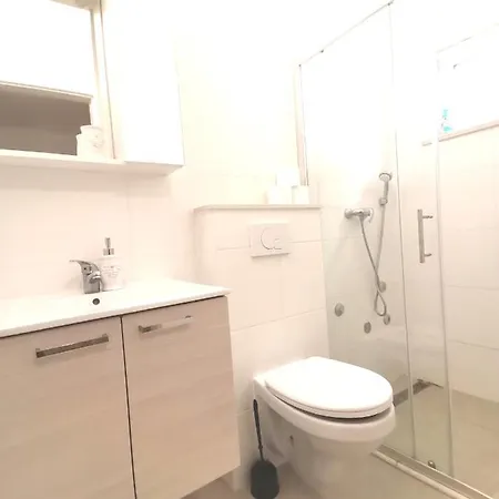 White Idyll, 3 Bedrooms, 3 Bathrooms, Terrace Promajna